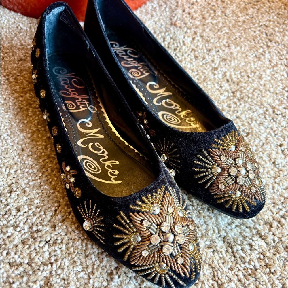 ** BRAND NEW Naughty Monkey Black and Gold Embellished Flats